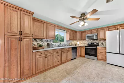 888 Jamestown Drive, Rockledge, FL 32955 - Photo 5
