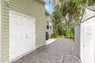 379 Holiday Park Blvd NE, Palm Bay, FL 32907 - Photo 5