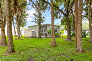379 Holiday Park Blvd NE, Palm Bay, FL 32907 - Photo 7