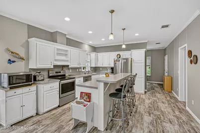 379 Holiday Park Boulevard NE, Palm Bay, FL 32907 - Photo 29