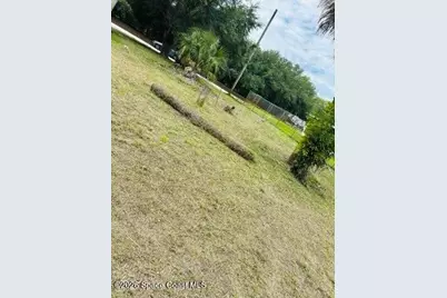 1036 8th Street SW, Vero Beach, FL 32962 - Photo 3