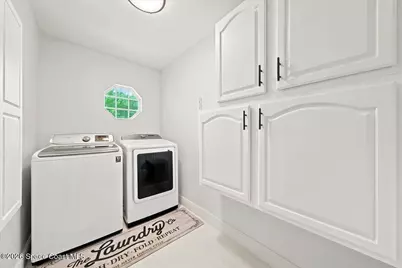 882 Wood Creek Drive, Melbourne, FL 32901 - Photo 23