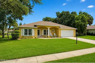 882 Wood Creek Drive, Melbourne, FL 32901 - Photo 3