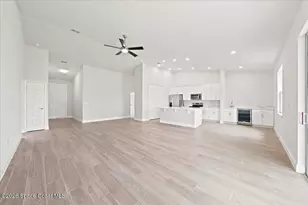 2695 Carson Dr SE, Palm Bay, FL 32909 - Photo 9
