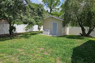 1040 Big Horn Cir NW, Palm Bay, FL 32907 - Photo 15