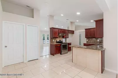 1040 Big Horn Circle NW, Palm Bay, FL 32907 - Photo 5