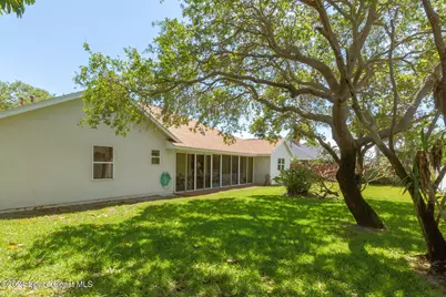 410 Oriole Lane, Indialantic, FL 32903 - Photo 13