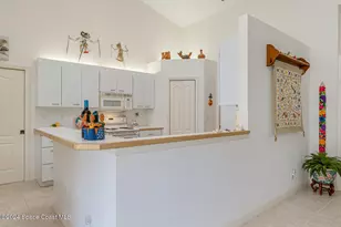 410 Oriole Ln, Indialantic, FL 32903 - Photo 25