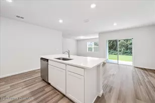 566 Rembrandt St SE, Palm Bay, FL 32909 - Photo 13
