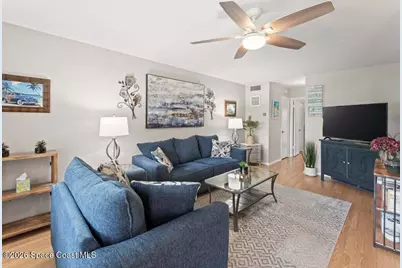 32 Pine Arbor Lane #205, Vero Beach, FL 32962 - Photo 11