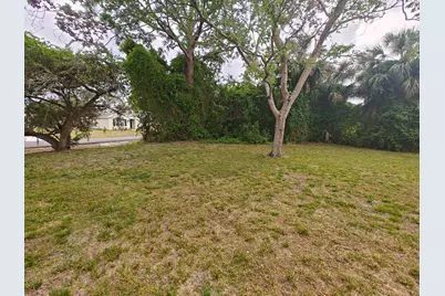 410 Fernandina Street NW, Palm Bay, FL 32907 - Photo 17