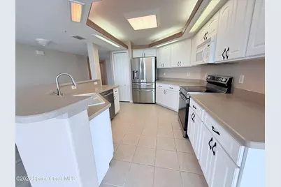 8903 Laguna Lane #204, Cape Canaveral, FL 32920 - Photo 11