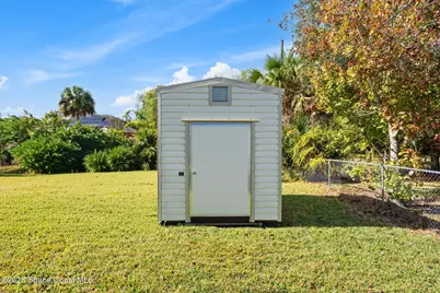268 Melba Avenue NW, Palm Bay, FL 32907 - Photo 29