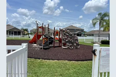 1995 Snapdragon Drive NW, Palm Bay, FL 32907 - Photo 25