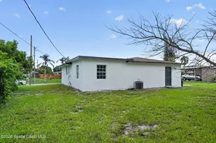774 Hampton Dr NE, Palm Bay, FL 32905 - Photo 19