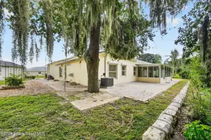 4421 Sugarberry Ln, Titusville, FL 32796 - Photo 5