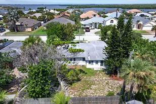 1041 S Brevard Ave, Cocoa Beach, FL 32931 - Photo 51