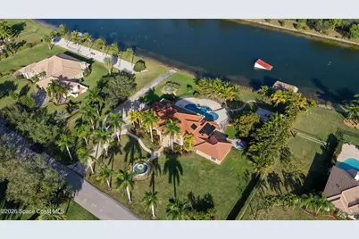 5660 Lago Del Sol Drive, Lake Worth, FL 33467 - Photo 49