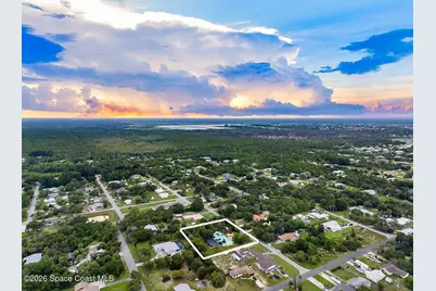 3955 Fooshe Avenue, Sebastian, FL 32976 - Photo 9