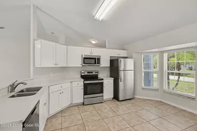 1126 Albion Street NW, Palm Bay, FL 32907 - Photo 9