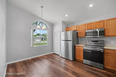 2476 Hidden Pine Lane NE, Palm Bay, FL 32905 - Photo 5