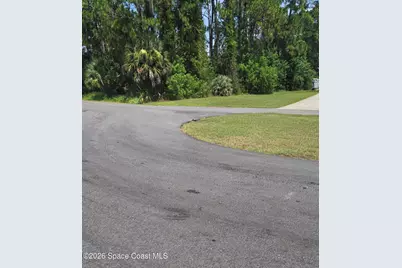1524 Holbrook Road NW, Palm Bay, FL 32907 - Photo 5
