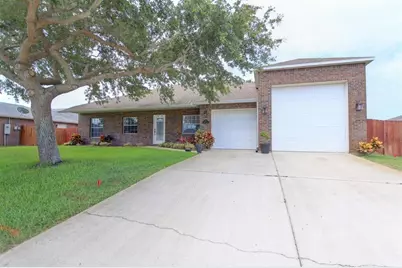 125 Palm Circle, Melbourne, FL 32940 - Photo 1