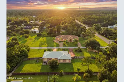 8605 Lake Ridge Drive, Palm Bay, FL 32909 - Photo 5