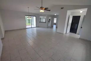 981 Forest St NE, Palm Bay, FL 32907 - Photo 3