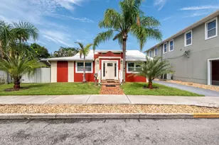 2100 Vernon Pl, Melbourne, FL 32901 - Photo 3