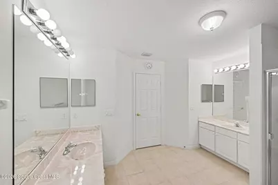 952 Tavernier Circle NE, Palm Bay, FL 32905 - Photo 17