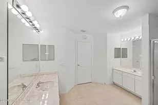 952 Tavernier Cir NE, Palm Bay, FL 32905 - Photo 17
