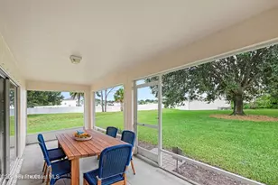 952 Tavernier Cir NE, Palm Bay, FL 32905 - Photo 27