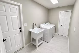 1007 Spanish Wells Dr, Melbourne, FL 32940 - Photo 33