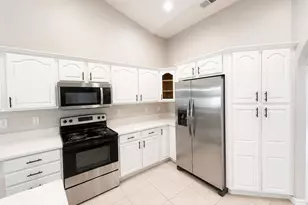 1007 Spanish Wells Dr, Melbourne, FL 32940 - Photo 5