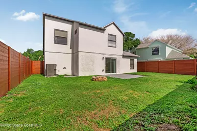 2333 Meadow Cove Boulevard, Melbourne, FL 32935 - Photo 15