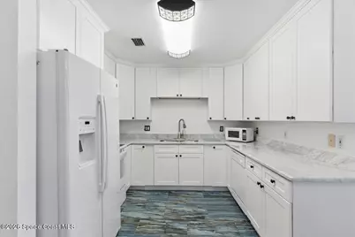 1820 Waterford Drive #2, Vero Beach, FL 32966 - Photo 9