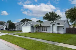 2540 Wild Wood Dr, Melbourne, FL 32935 - Photo 3