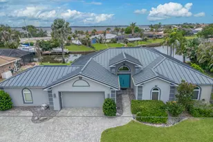 2318 N Riverside Dr, Indialantic, FL 32903 - Photo 1