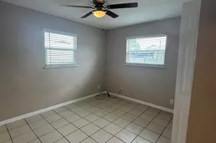 660 Belvedere Rd NW, Palm Bay, FL 32907 - Photo 11