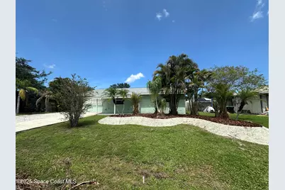 660 Belvedere Road NW, Palm Bay, FL 32907 - Photo 13