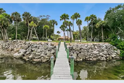 949 N Indian River Drive, Cocoa, FL 32922 - Photo 5