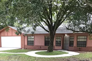 792 Emerson Dr NE, Palm Bay, FL 32907 - Photo 1