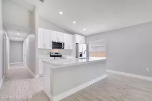 857 Dunbar Street N, Cocoa, FL 32927 - Photo 5