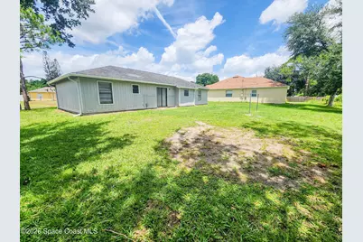 821 Hawaii Avenue NW, Palm Bay, FL 32907 - Photo 23