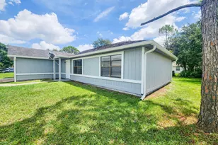 821 Hawaii Ave NW, Palm Bay, FL 32907 - Photo 21