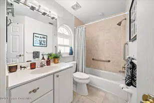 366 Carmel Dr, Melbourne, FL 32940 - Photo 9