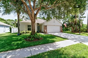 250 Briarcliff Cir, Sebastian, FL 32958 - Photo 3