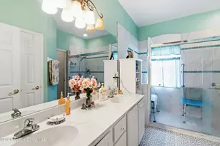 698 Thuringer St NW, Palm Bay, FL 32907 - Photo 7
