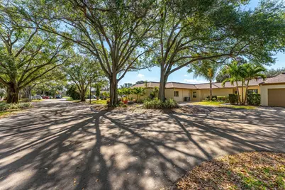 236 Country Club Drive, Melbourne, FL 32940 - Photo 3